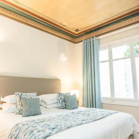 33solonossuites Apartamento